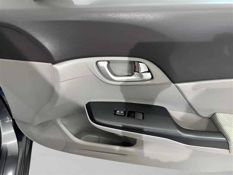 Honda Civic EX Sedan 5-Speed AT 2012