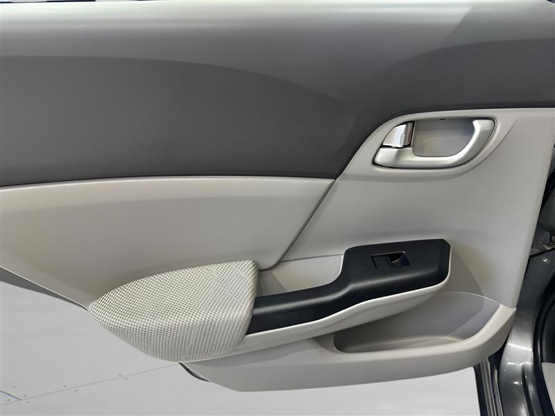 Honda Civic EX Sedan 5-Speed AT 2012