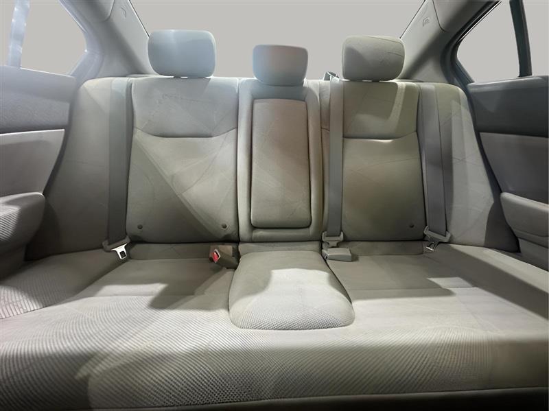 Honda Civic EX Sedan 5-Speed AT 2012