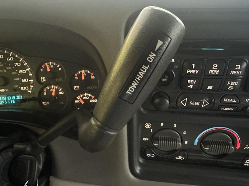 Chevrolet Suburban K2500 4WD 2000