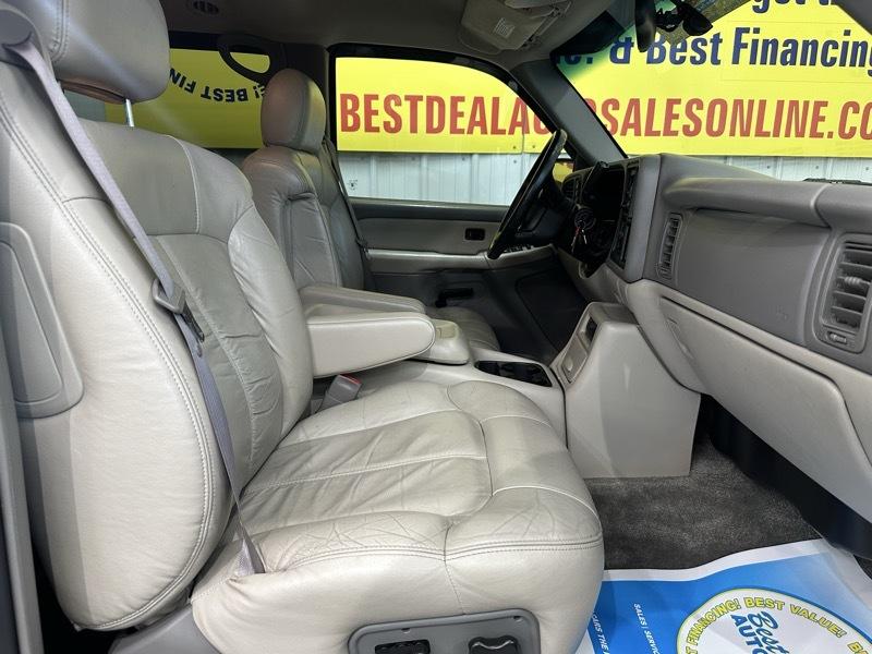Chevrolet Suburban K2500 4WD 2000