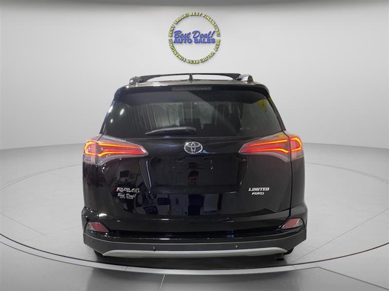 Toyota RAV4 Limited AWD 2017