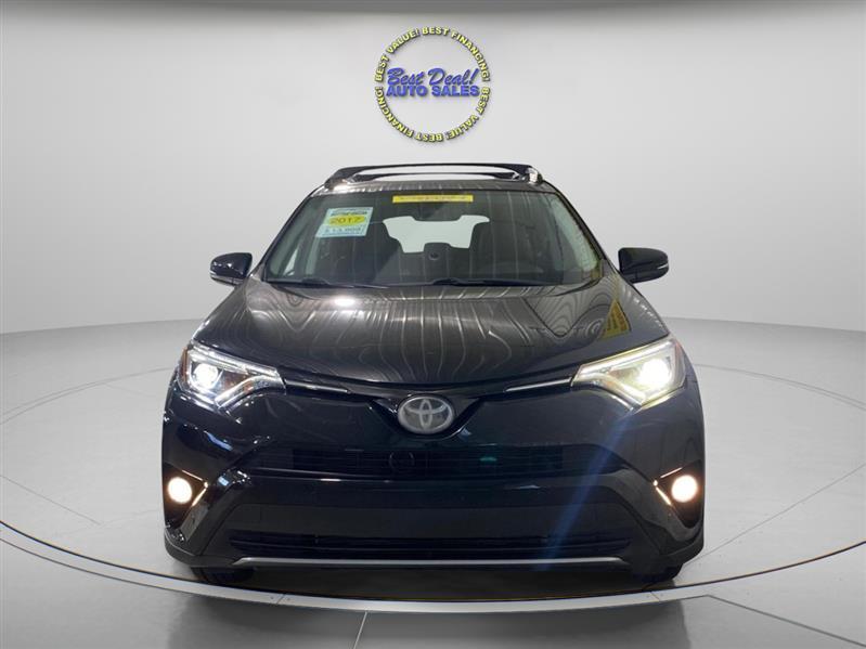 Toyota RAV4 Limited AWD 2017