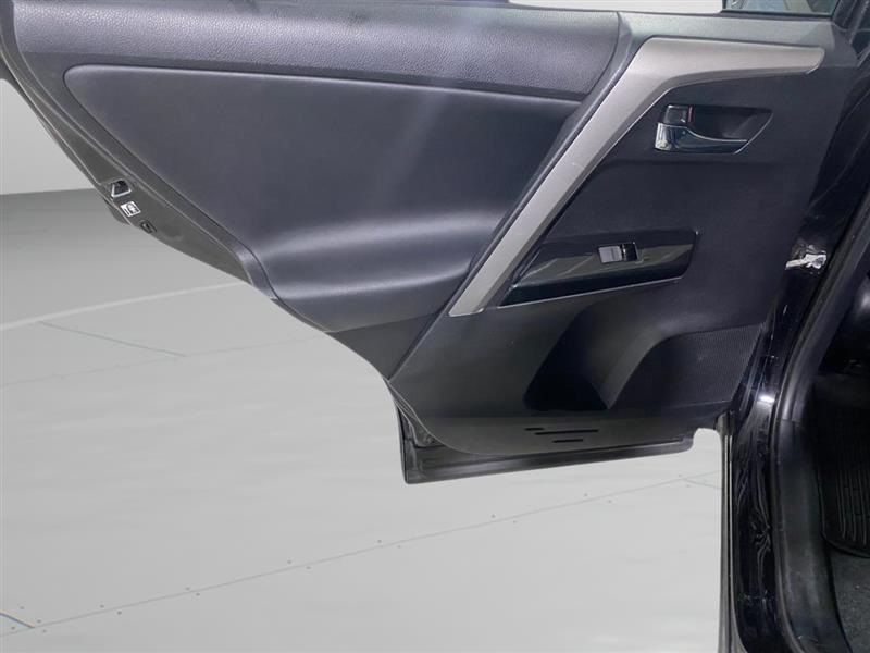 Toyota RAV4 Limited AWD 2017