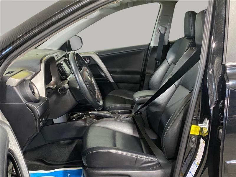 Toyota RAV4 Limited AWD 2017