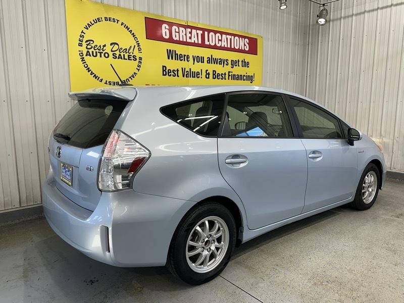 Toyota Prius V Three 2014