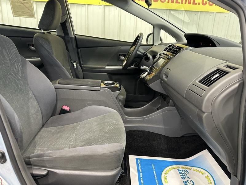 Toyota Prius V Three 2014