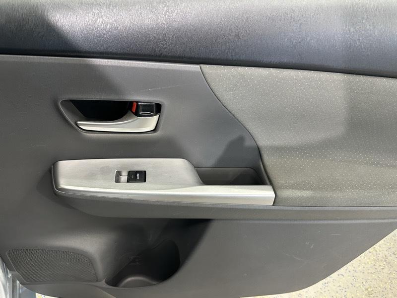 Toyota Prius V Three 2014