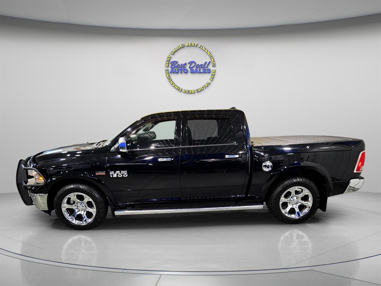 2014 Ram 1500 Laramie photo 4