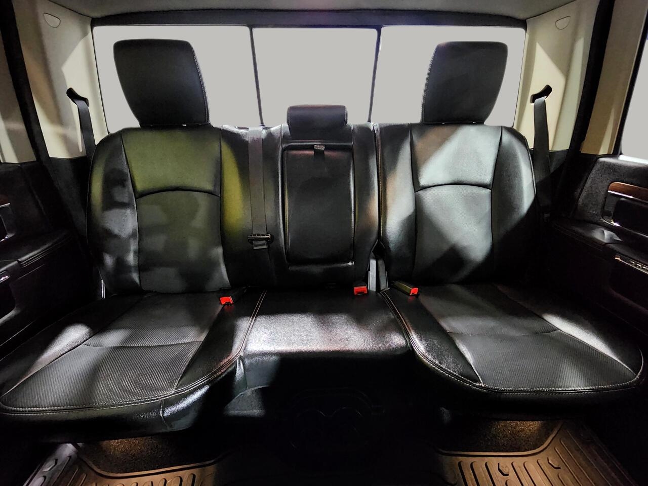 2014 Ram 1500 Laramie photo 27