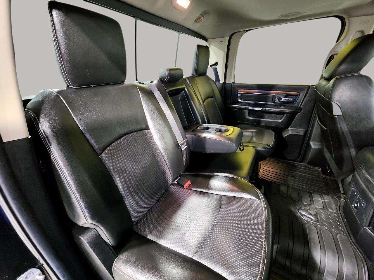 2014 Ram 1500 Laramie photo 31