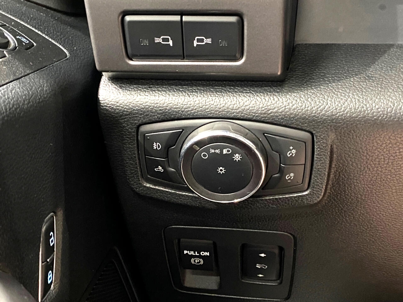 Ford F-150 XLT 4WD SuperCab 6.5' Box 2019