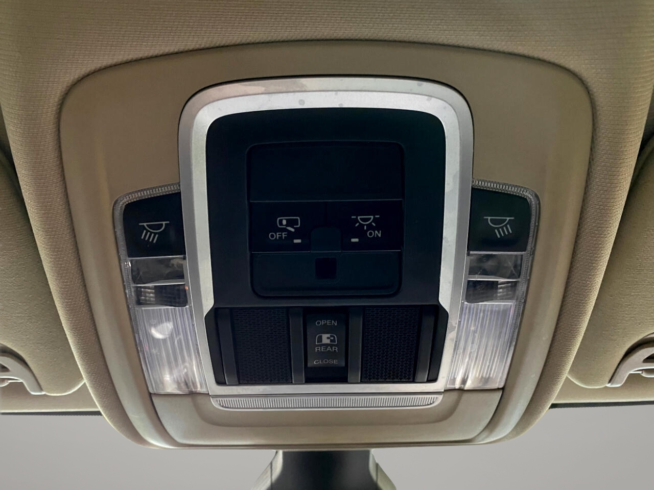 RAM 2500 Laramie Crew Cab SWB 4WD 2021