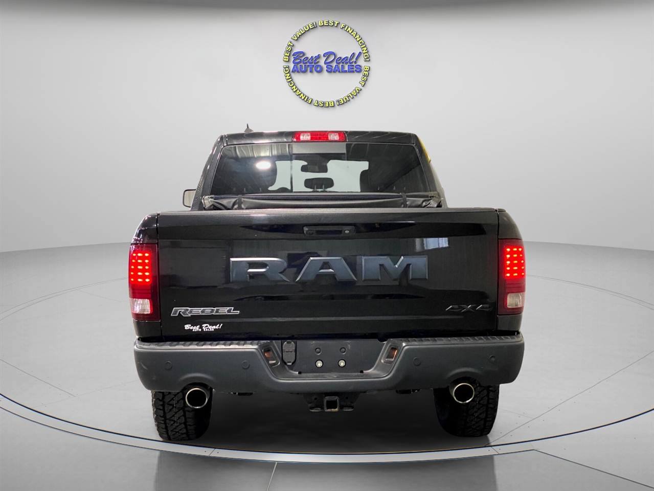 RAM 1500 Rebel Crew Cab SWB 4WD 2018