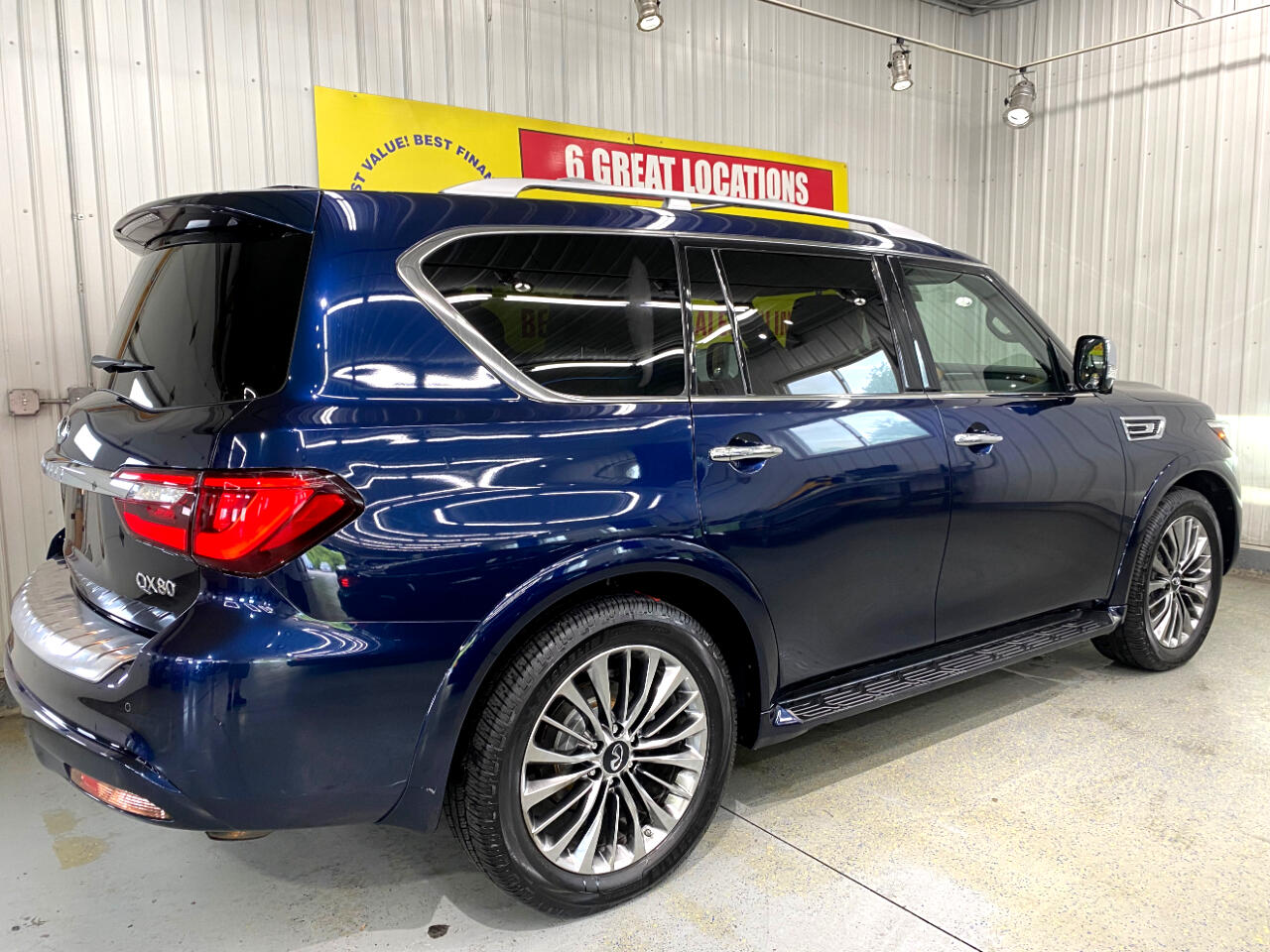 2021 Infiniti QX80 Sensory photo 5