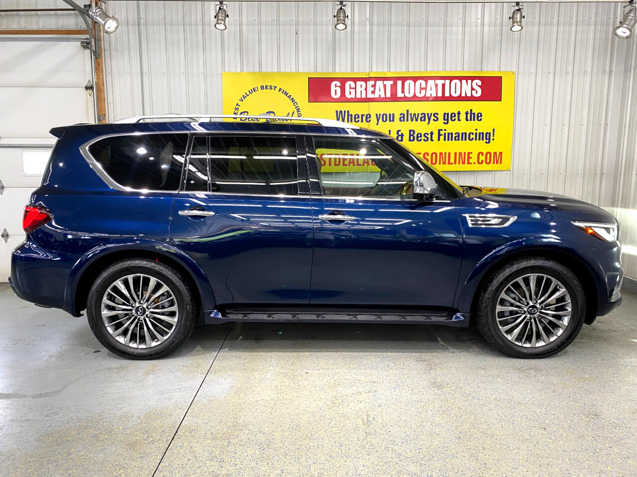 2021 Infiniti QX80 Sensory photo 6