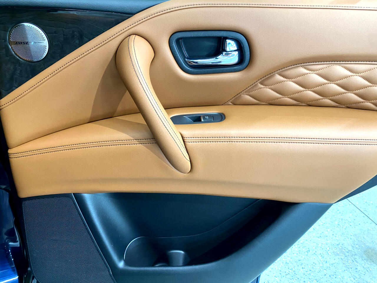 2021 Infiniti QX80 Sensory photo 27
