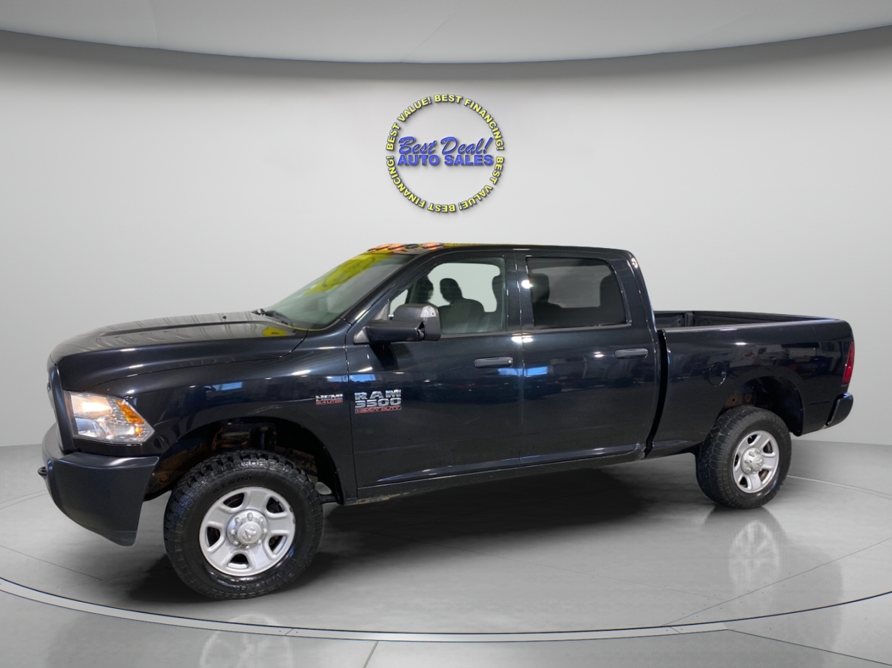 2018 RAM 3500 Tradesman Crew Cab 4WD