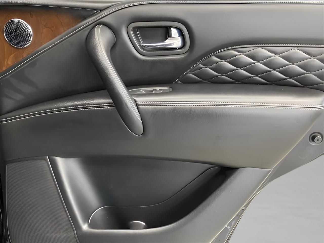 Infiniti QX80 Luxe 4D SUV AWD 2019