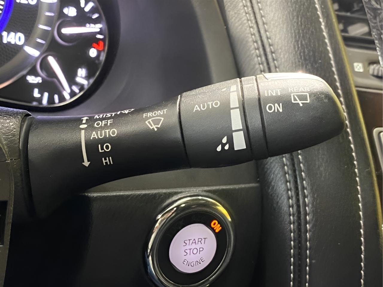 Infiniti QX80 Luxe 4D SUV AWD 2019