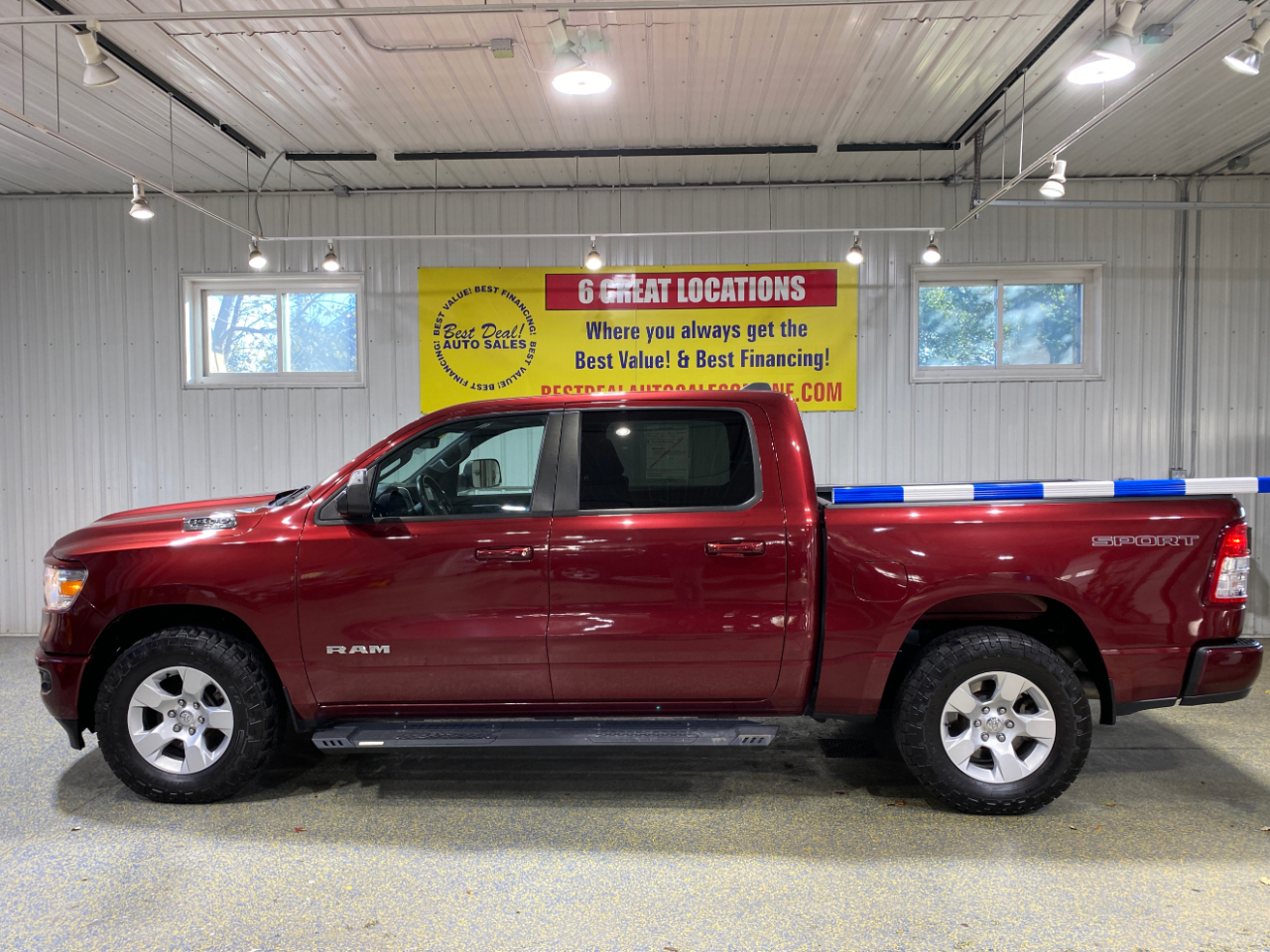 RAM 1500 Big Horn Crew Cab SWB 4WD 2020