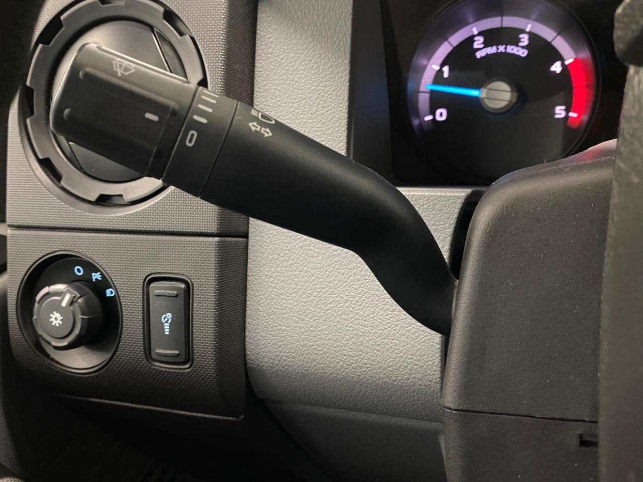 2012 Ford F-450 photo 7