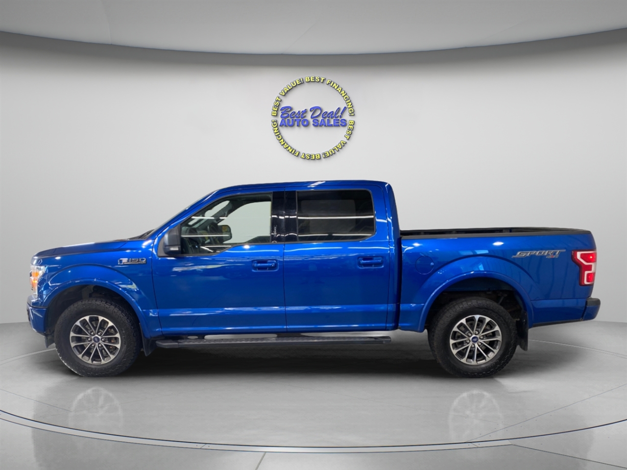 Ford F-150 XLT SuperCrew 5.5-ft. Bed 4WD 2018 Ford F-150 XLT SuperCrew 5.5-ft. Bed 4WD 2018
