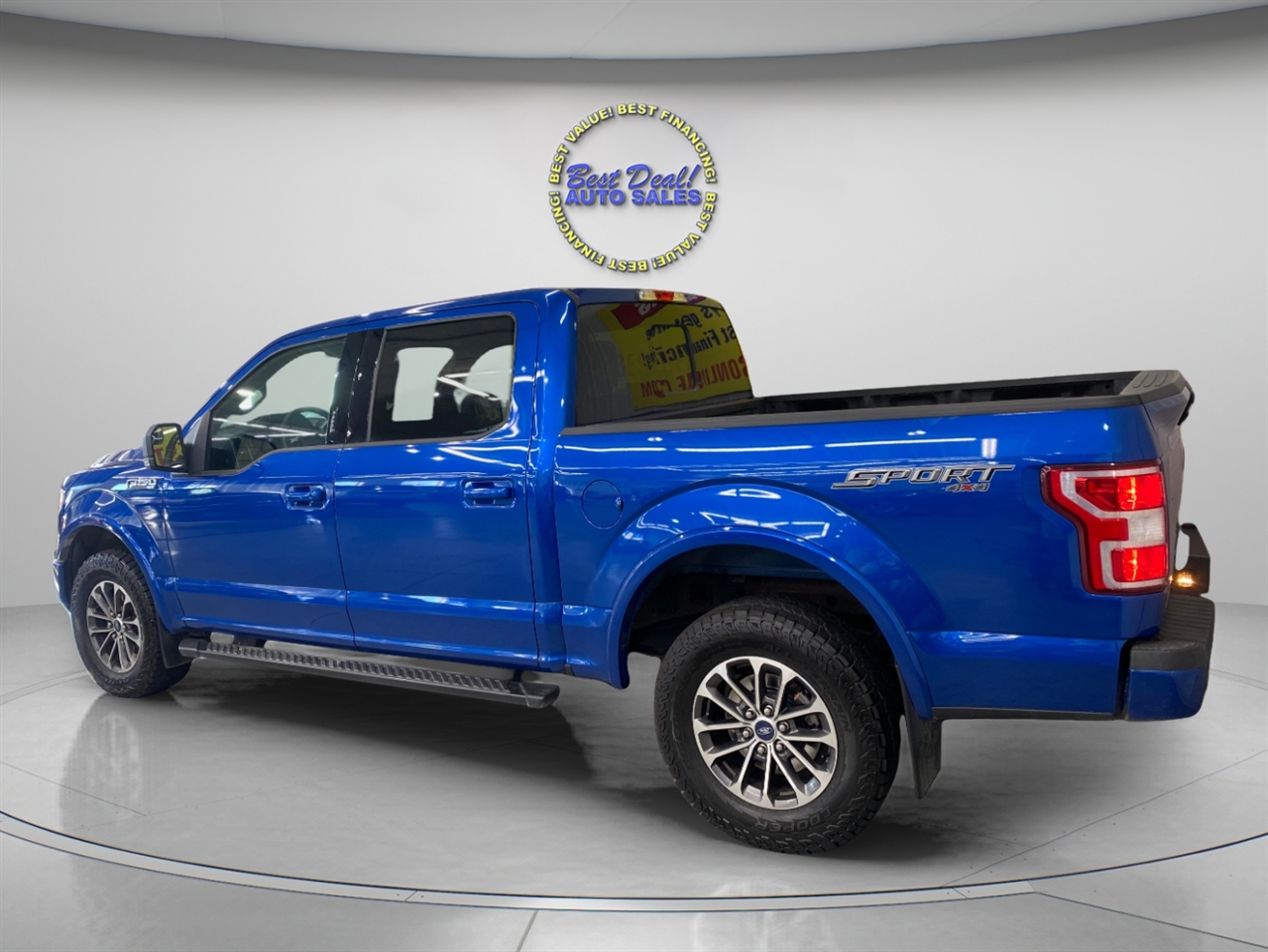 Ford F-150 XLT SuperCrew 5.5-ft. Bed 4WD 2018 Ford F-150 XLT SuperCrew 5.5-ft. Bed 4WD 2018