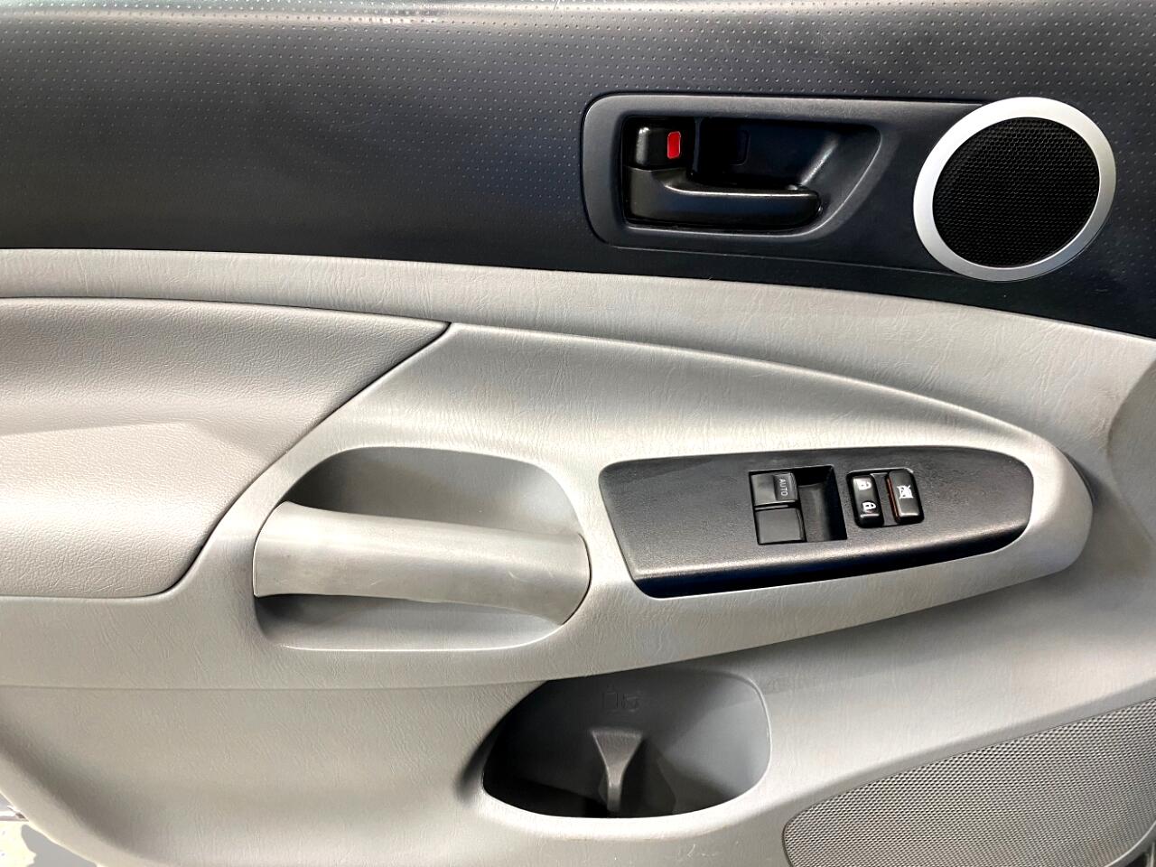 Toyota Tacoma Access Cab V6 5AT 4WD 2014