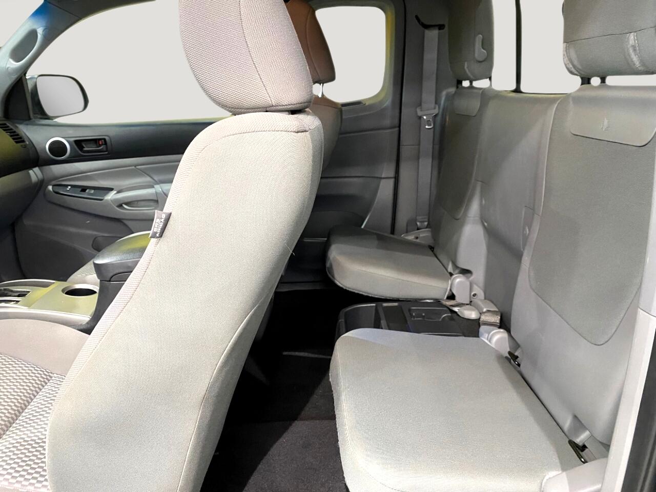 Toyota Tacoma Access Cab V6 5AT 4WD 2014