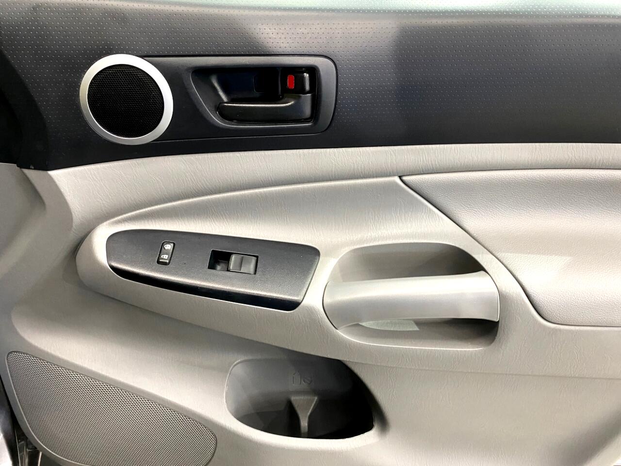 Toyota Tacoma Access Cab V6 5AT 4WD 2014