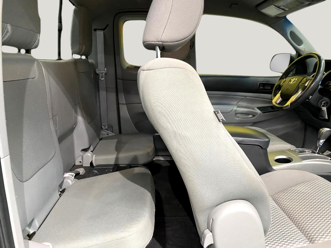 Toyota Tacoma Access Cab V6 5AT 4WD 2014