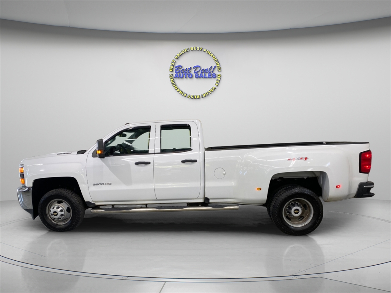 2016 Chevrolet Silverado 3500HD Work Truck photo 3