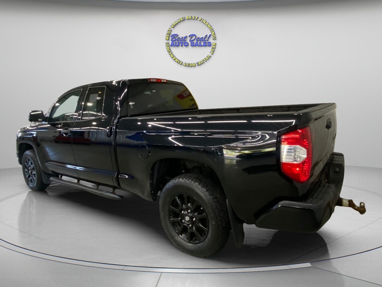 2019 Toyota Tundra SR5 Double Cab photo 4