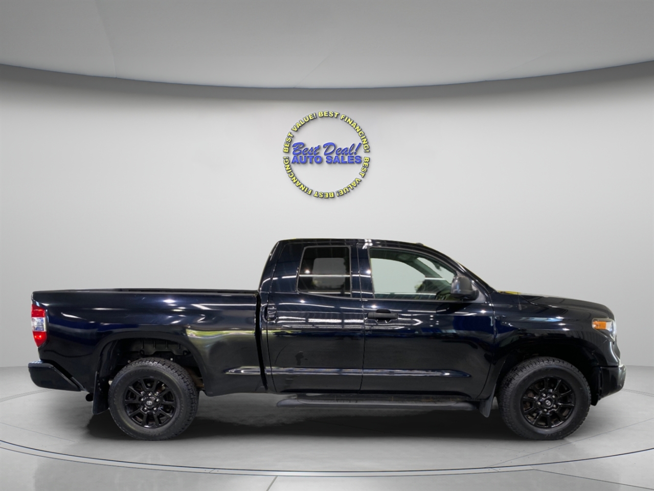 2019 Toyota Tundra SR5 Double Cab photo 7