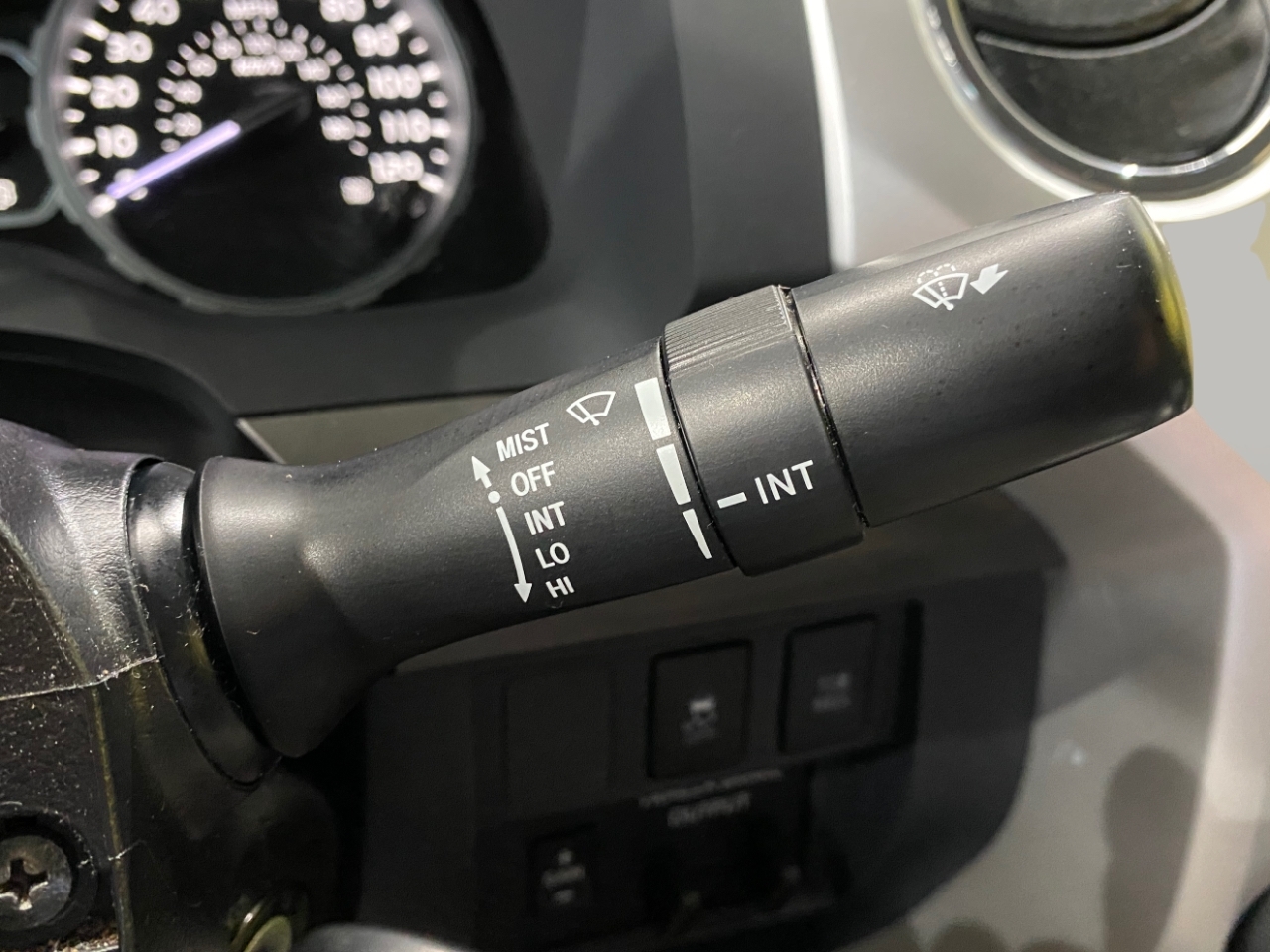 2019 Toyota Tundra SR5 Double Cab photo 12