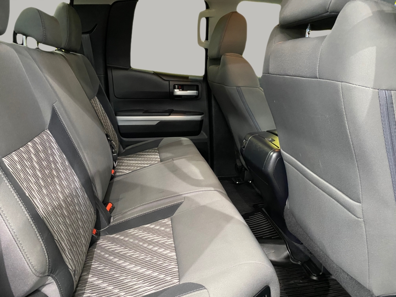 2019 Toyota Tundra SR5 Double Cab photo 22
