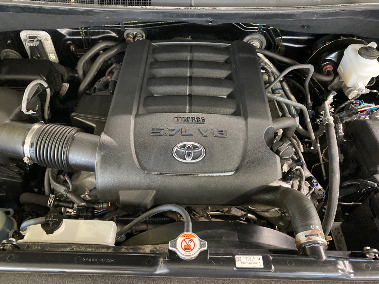 2019 Toyota Tundra SR5 Double Cab photo 25