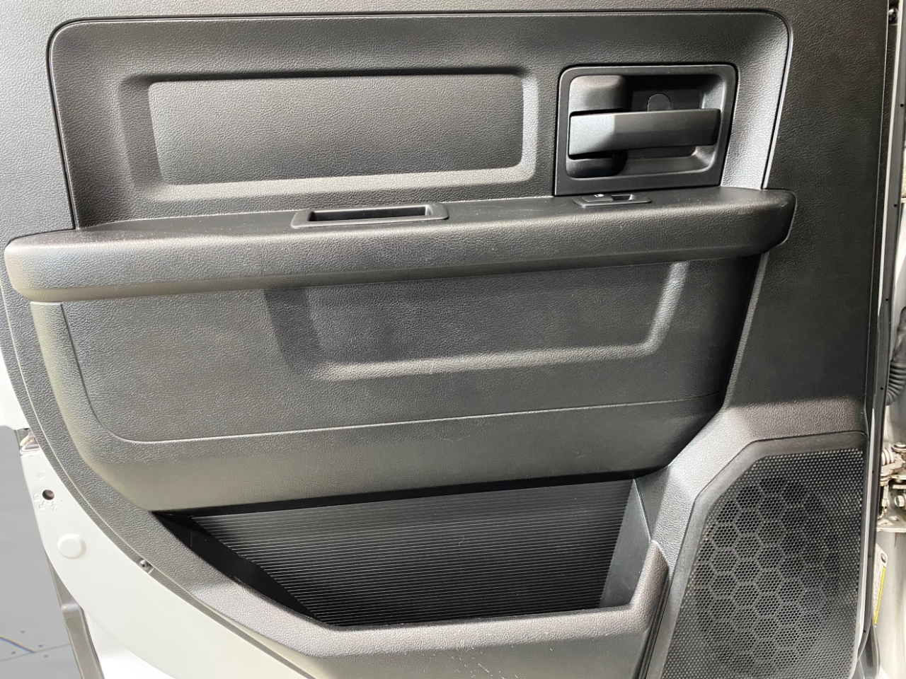 2014 Ram 1500 Tradesman photo 11