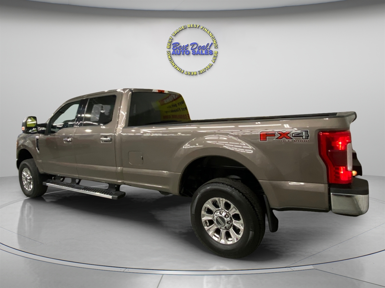2019 Ford F-250 XLT photo 4
