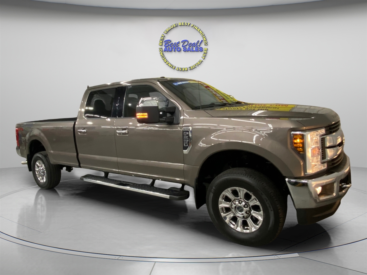 2019 Ford F-250 XLT photo 8