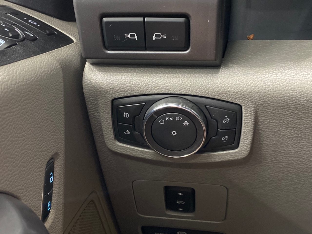 2019 Ford F-250 XLT photo 13