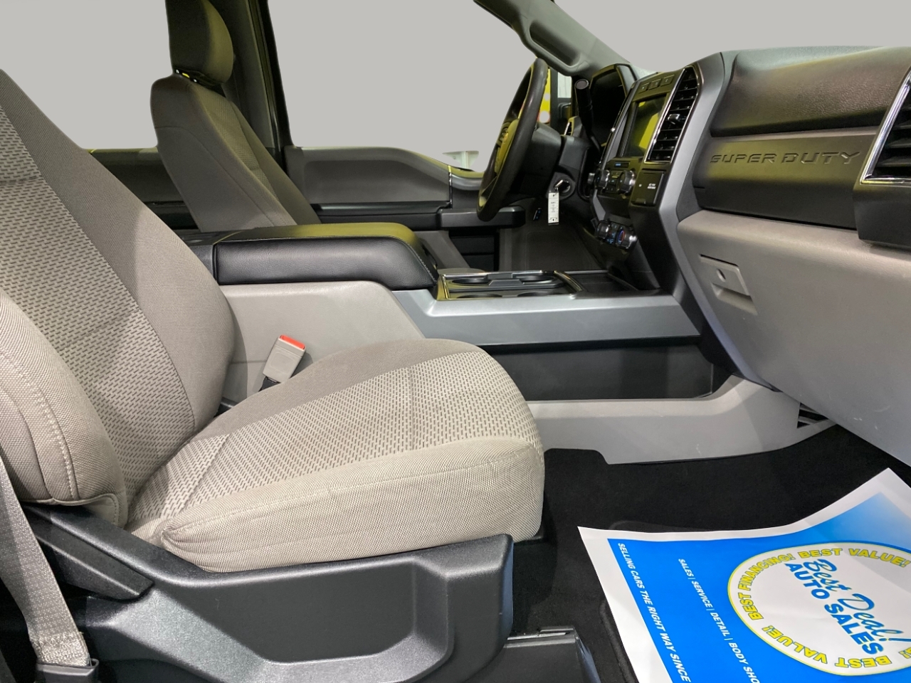 2019 Ford F-250 XLT photo 17