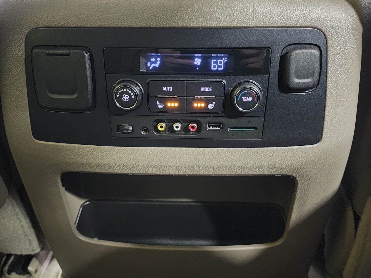 Chevrolet Tahoe  2016