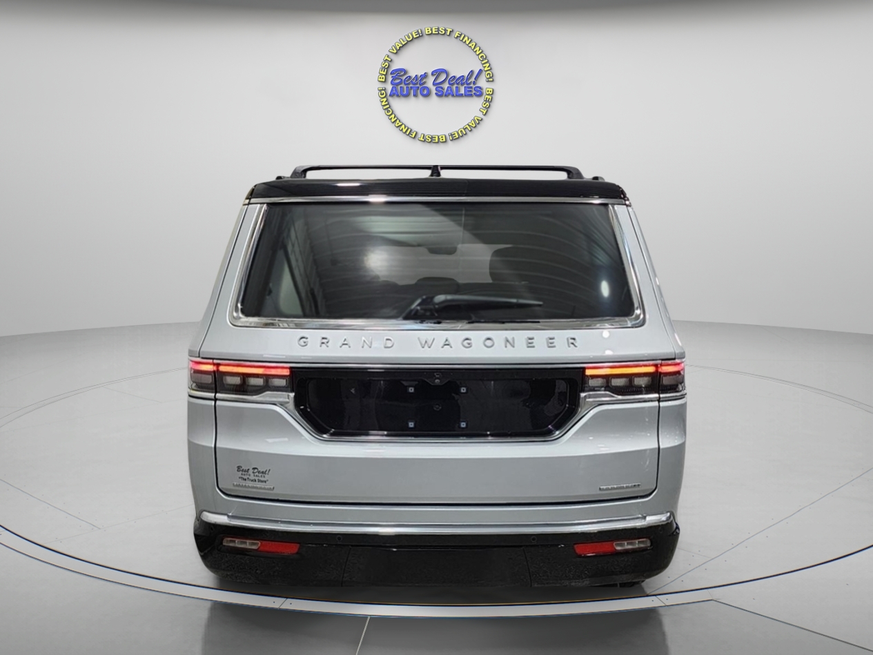 Jeep Grand Wagoneer  2022