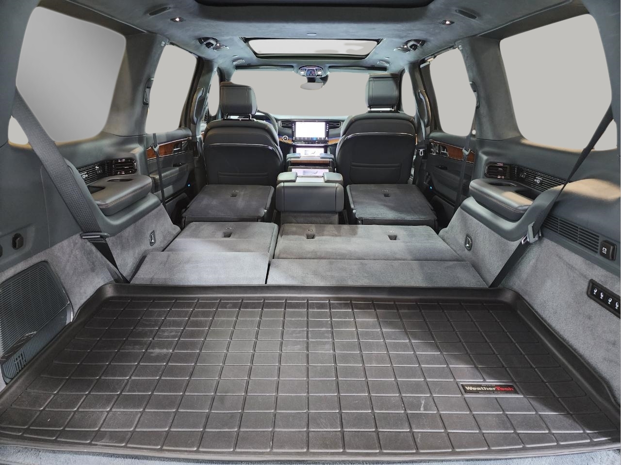 Jeep Grand Wagoneer  2022