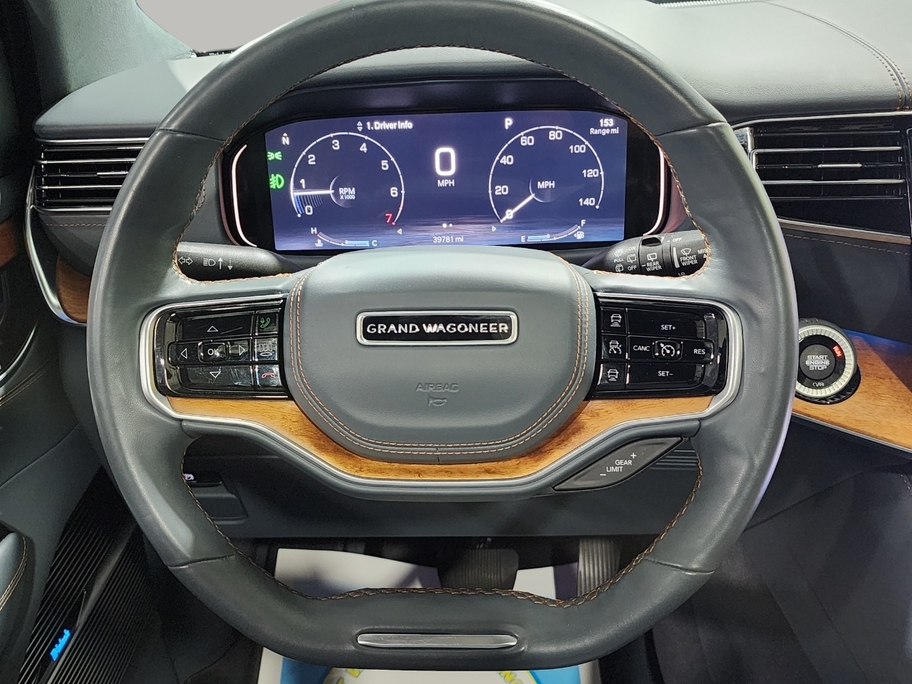 Jeep Grand Wagoneer  2022