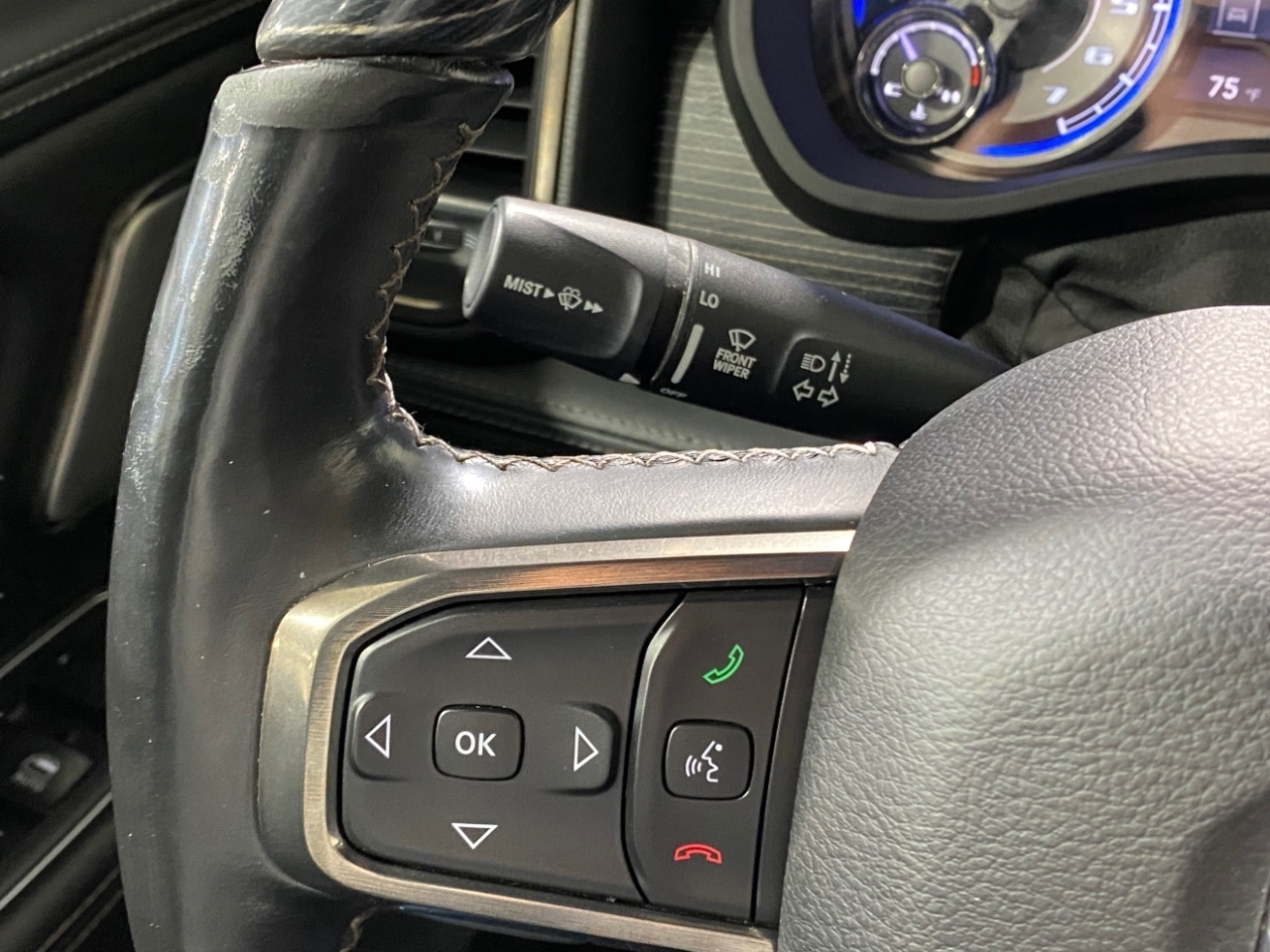 RAM 1500 Limited Crew Cab SWB 4WD 2019