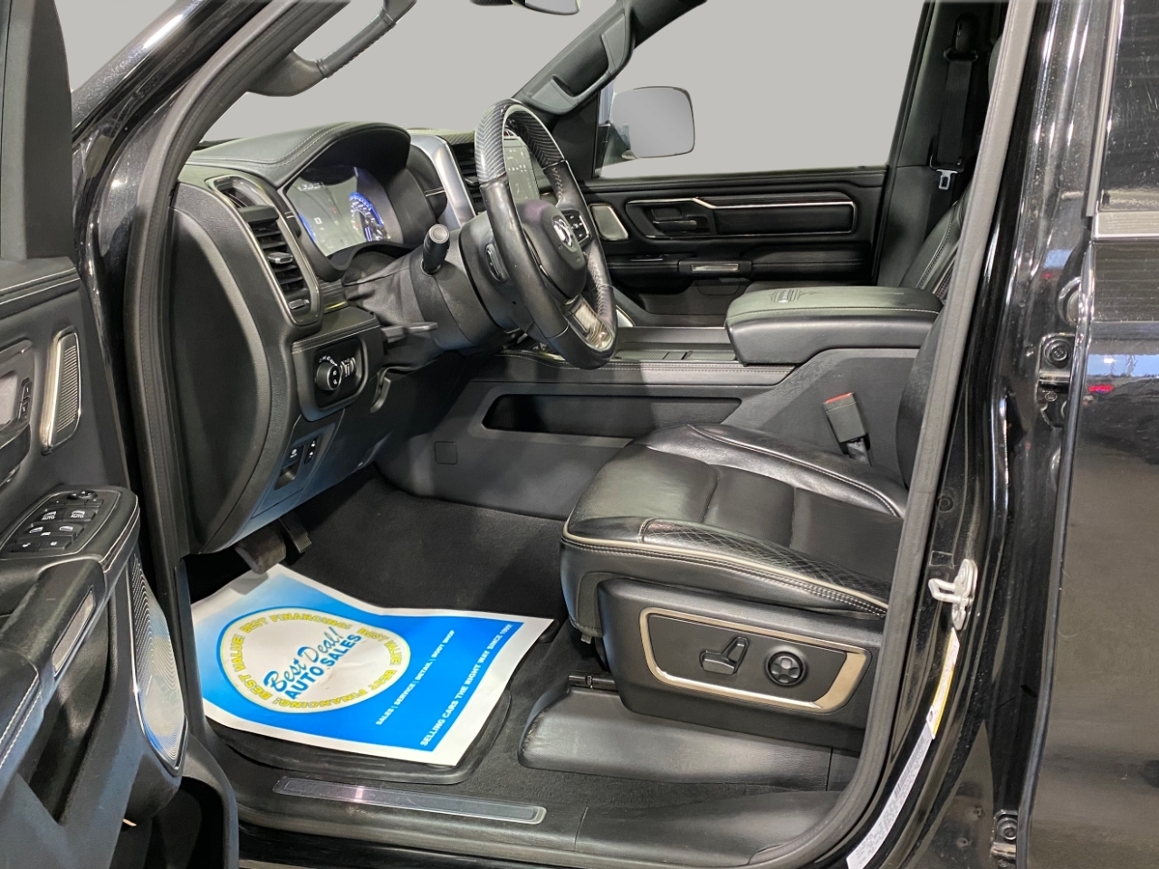 RAM 1500 Limited Crew Cab SWB 4WD 2019