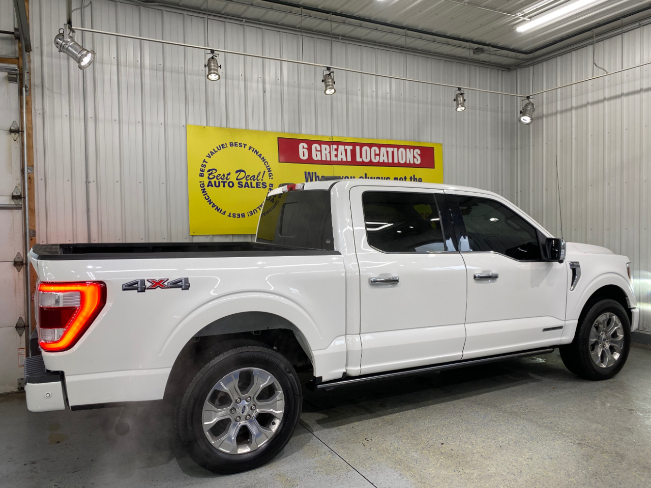 Ford F-150 Platinum 4WD SuperCrew 5.5' Box 2021 Ford F-150 Platinum 4WD SuperCrew 5.5' Box 2021